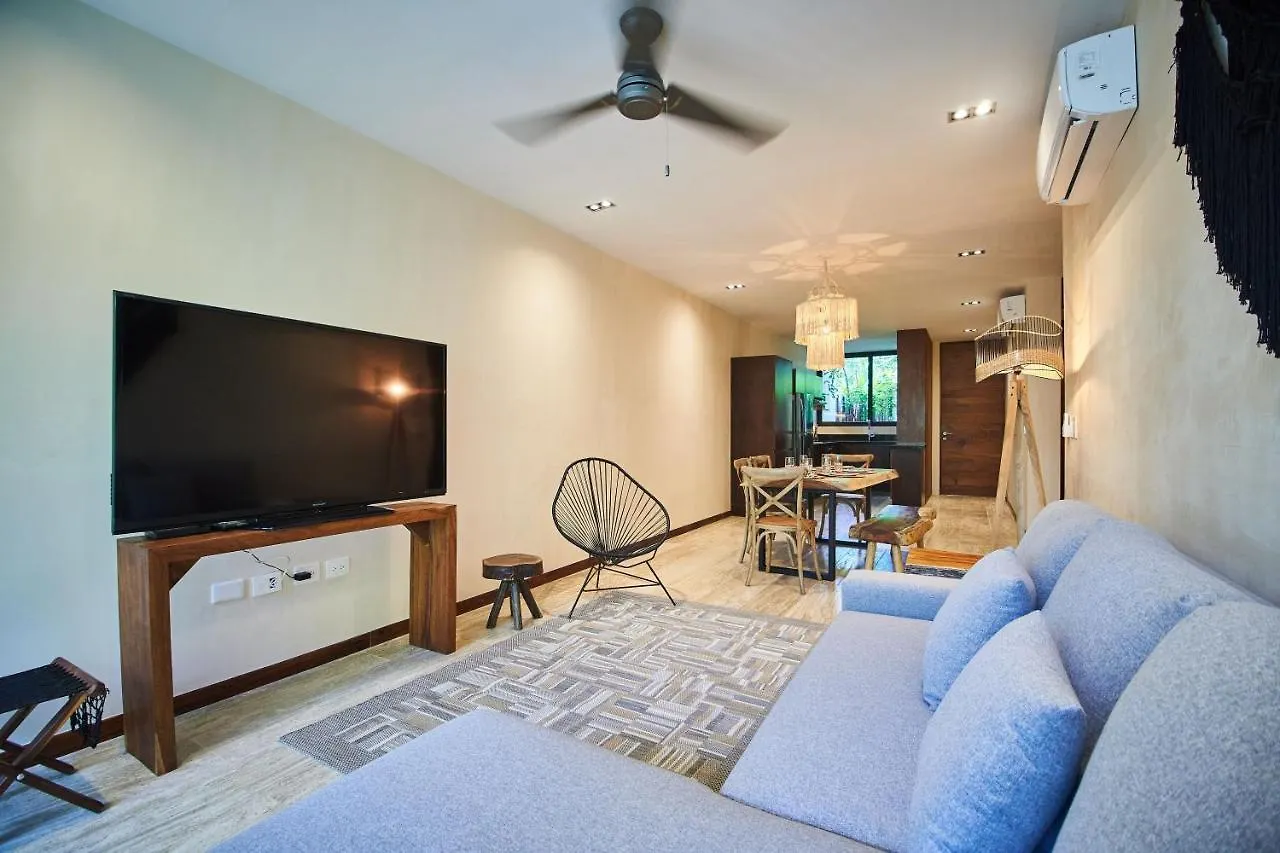 Apartment Odyssey - Private Plunge Pool & Beach Club Access Tulum Mexico